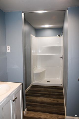 9012 Blue Ridge Rd, Manhattan, KS 66503