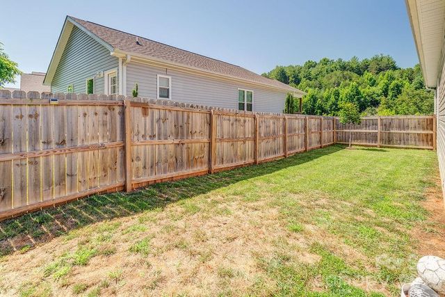 40 Quinn Hill Lane, Mars Hill, NC 28754