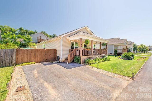40 Quinn Hill Lane, Mars Hill, NC 28754