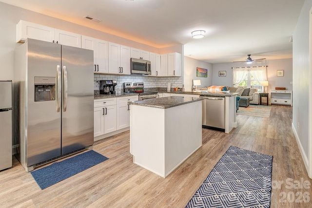 40 Quinn Hill Lane, Mars Hill, NC 28754