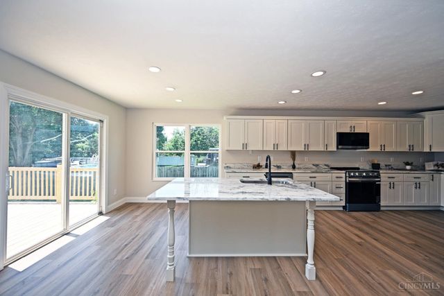 823 Autumn Court, Trenton, OH 45067
