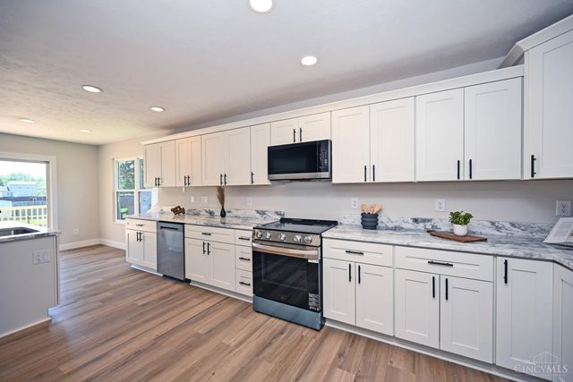 823 Autumn Court, Trenton, OH 45067