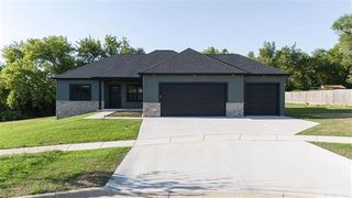 2345 Pow Wow Trail, Beloit, WI 53511