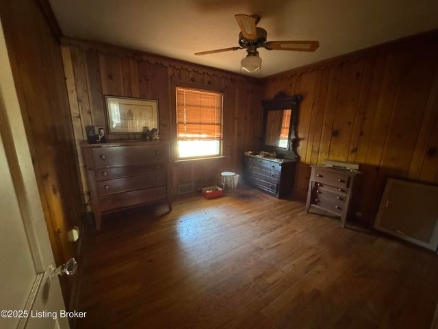 5412 Westhall Ave, Louisville, KY 40214