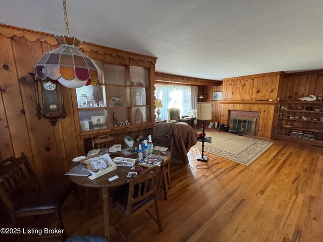 5412 Westhall Ave, Louisville, KY 40214