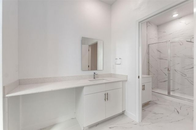 452 FAMAGUSTA DRIVE, Davenport, FL 33896