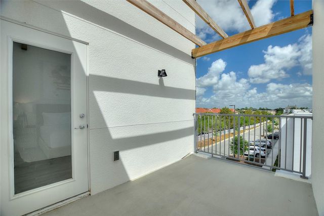 452 FAMAGUSTA DRIVE, Davenport, FL 33896