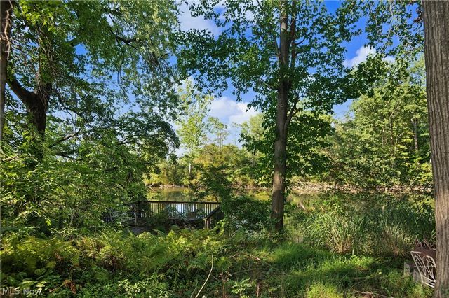3577 Lynwood Drive NW, Warren, OH 44485