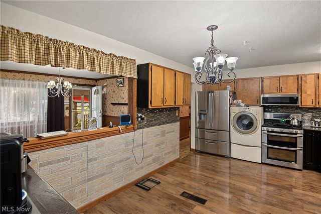 3577 Lynwood Drive NW, Warren, OH 44485