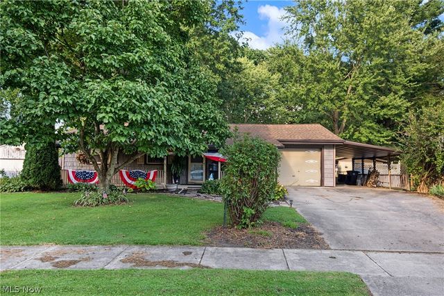 3577 Lynwood Drive NW, Warren, OH 44485