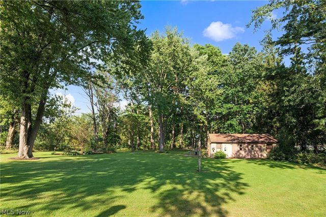 3577 Lynwood Drive NW, Warren, OH 44485