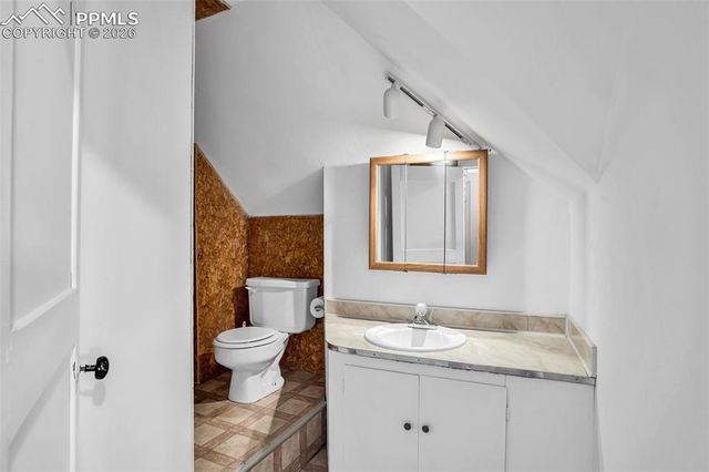 612 Lake Avenue, Pueblo, CO 81004