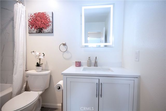 15224 Ocaso H211, La Mirada, CA 90638