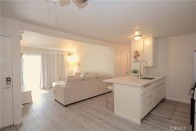 15224 Ocaso H211, La Mirada, CA 90638