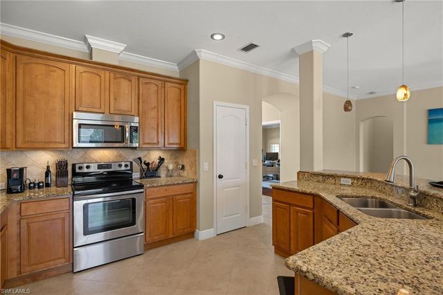 4440 SW 15th AVE, Cape Coral, FL 33914