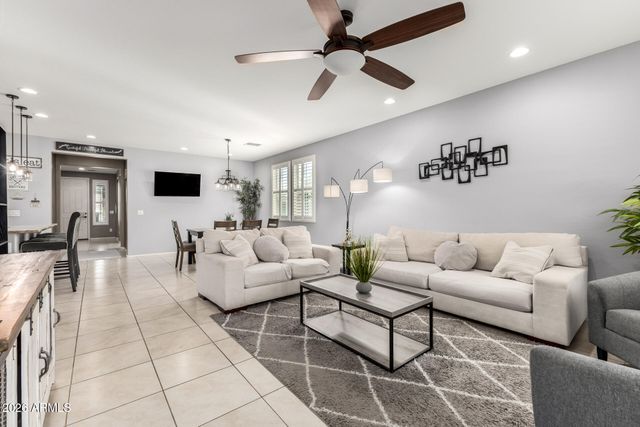 18590 W LUPINE Avenue, Goodyear, AZ 85338