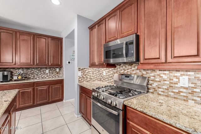 18590 W LUPINE Avenue, Goodyear, AZ 85338