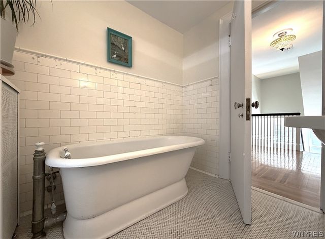 334 Woodbridge Avenue, Buffalo, NY 14214
