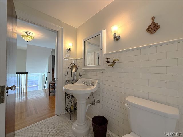 334 Woodbridge Avenue, Buffalo, NY 14214