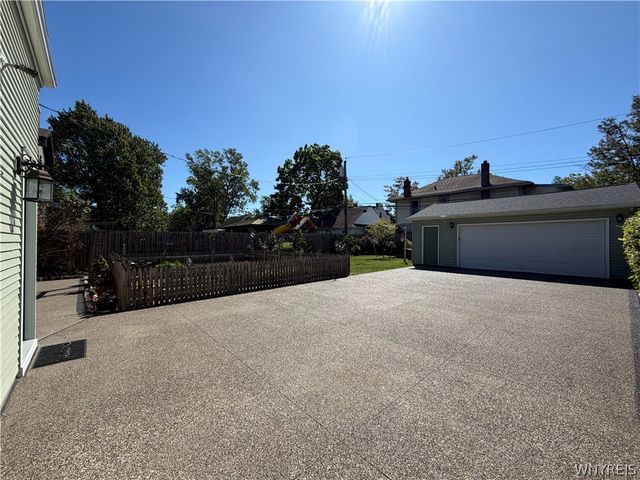 334 Woodbridge Avenue, Buffalo, NY 14214
