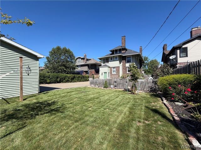 334 Woodbridge Avenue, Buffalo, NY 14214