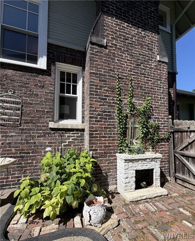 334 Woodbridge Avenue, Buffalo, NY 14214
