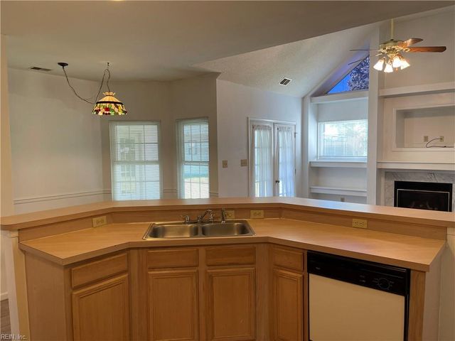 3216 Fayette DR, Virginia Beach, VA 23456