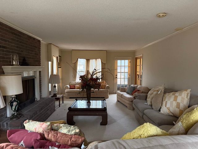 2203 Cherry Ridge, Pine Bluff, AR 71603