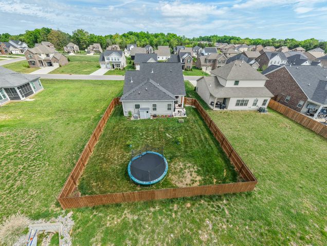 1215 Hodges Rd, Mount Juliet, TN 37122