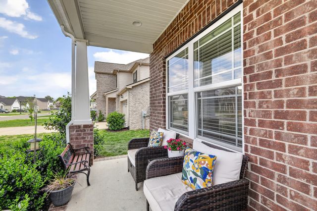 1215 Hodges Rd, Mount Juliet, TN 37122