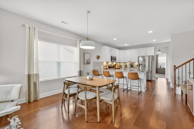 1215 Hodges Rd, Mount Juliet, TN 37122