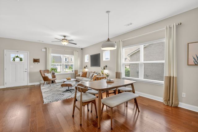 1215 Hodges Rd, Mount Juliet, TN 37122