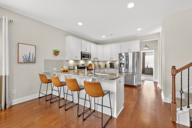 1215 Hodges Rd, Mount Juliet, TN 37122