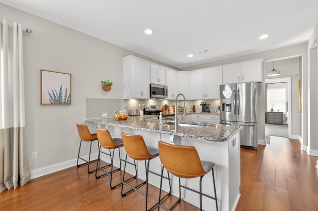 1215 Hodges Rd, Mount Juliet, TN 37122