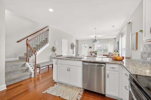 1215 Hodges Rd, Mount Juliet, TN 37122