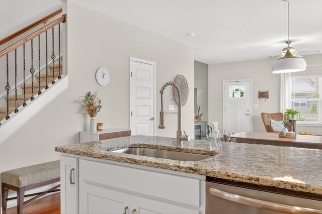 1215 Hodges Rd, Mount Juliet, TN 37122