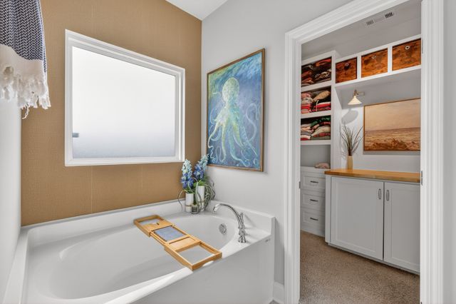 1215 Hodges Rd, Mount Juliet, TN 37122