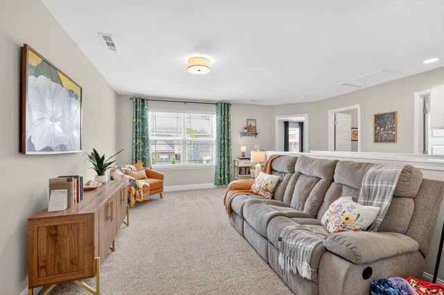 1215 Hodges Rd, Mount Juliet, TN 37122