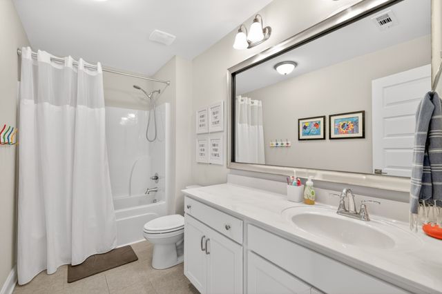 1215 Hodges Rd, Mount Juliet, TN 37122