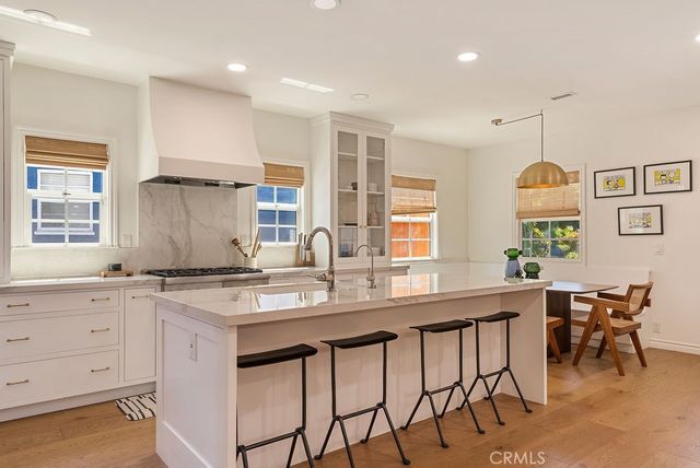 3950 Welland Avenue, Los Angeles, CA 90008