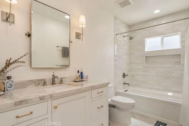 3950 Welland Avenue, Los Angeles, CA 90008