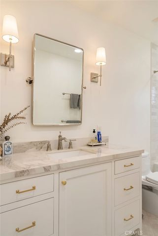 3950 Welland Avenue, Los Angeles, CA 90008