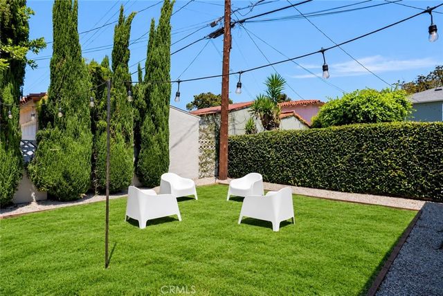3950 Welland Avenue, Los Angeles, CA 90008