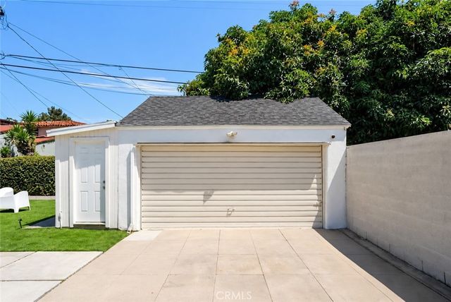 3950 Welland Avenue, Los Angeles, CA 90008