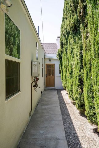 3950 Welland Avenue, Los Angeles, CA 90008