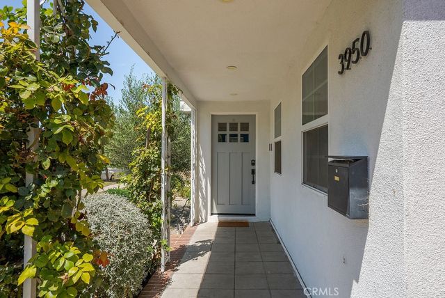 3950 Welland Avenue, Los Angeles, CA 90008