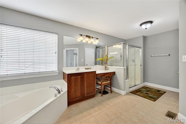 122 Fox Haven Drive, O'fallon, MO 63368