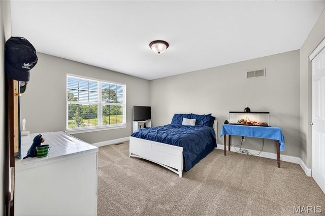 122 Fox Haven Drive, O'fallon, MO 63368