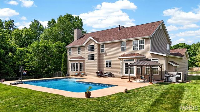 122 Fox Haven Drive, O'fallon, MO 63368
