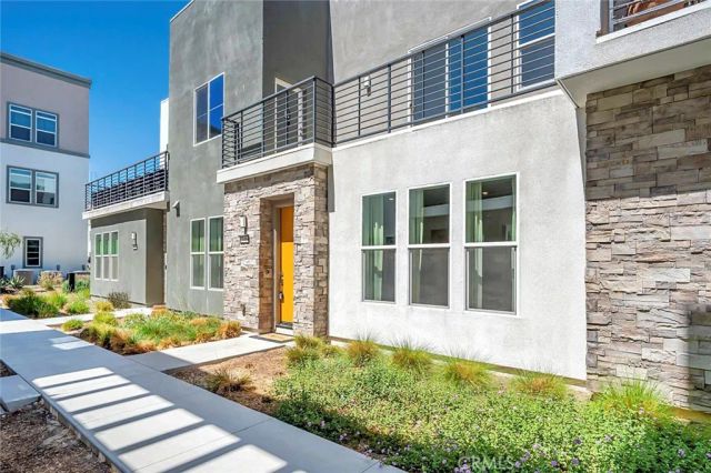 27456 Stipa Place, Valencia, CA 91381